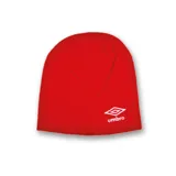 Gorro de lana azul con logo de Umbro bordado en blanco en el frente.