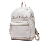 Mochila Converse color beige con logo "Chuck Taylor" bordado en marrón.