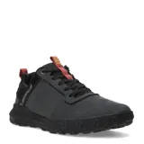 Championes urbanos Caterpillar modelo Hex Ready Lo, color negro con detalles en rojo. Presentan un diseño robusto con materiales de gamuza y textil, suela de goma con tracción y cierre por cordones.