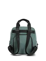 Mochila de poliéster reciclado color verde, con compartimento principal con cierre, doble bolsillo delantero con cierre, bolsillos laterales y bolsillo trasero con cierre. Incluye correas ajustables y manijas superiores con logo de la marca.