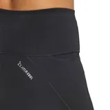 Calza corta deportiva Adidas de color negro, diseñada para running con tiro alto, cordón ajustable en la cintura y el logo reflectante de la marca en la pierna.