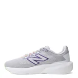 Championes New Balance Course 413 V3, color gris con detalles en lila, naranja y verde.