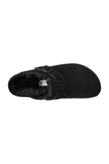 Zueco Boston de Birkenstock, color negro, con interior de piel de oveja y hebilla ajustable.