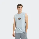 Musculosa celeste con cuello redondo y estampado en el pecho con un paisaje de atardecer y el logo de la marca Reef.