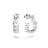 Par de aros tipo argolla Swarovski modelo Matrix, con forma de corazón y engaste pavé de cristales transparentes talla baguette sobre base con baño de rodio.