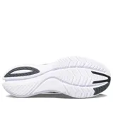 Championes de running Saucony Kinvara 13, color negro con detalles en blanco.