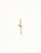 Dije de cruz grande con diseño estilizado, realizado en aleación de metales con baño de oro de 18k.