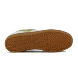 Championes urbanos Pony modelo Moma, unisex, color blanco con detalles dorados y suela marrón.