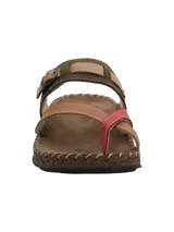 Sandalias planas de cuero para mujer, diseño multicolor con tiras en tonos marrón, verde oliva y rojo, ajuste con hebilla lateral y suela con detalle de corcho.