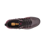 Sneaker Caterpillar Crail Sport Low para hombre, color marrón con detalles en rojo y suela negra. Confeccionado en nobuk engrasado, forro de malla de nylon suave y transpirable, plantilla de espuma acolchada y suela de goma duradera para mayor tracción.
