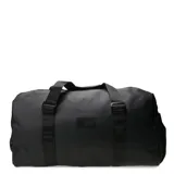 Bolso tipo duffel de North Sails, color negro, con diseño minimalista y funcional. Cuenta con correas de mano resistentes, cierre principal y parche con logo de la marca en el frente.