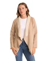 Cardigan de tejido soft color beige con solapa ancha en contraste de tono más claro, diseño abierto y manga larga.