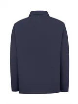 Buzo de algodón orgánico azul marino con cuello camisero, manga larga y medio cierre abotonado con solapa tapada.