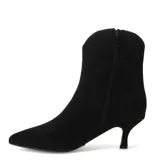 Botas de caña corta para mujer confeccionadas en material textil con acabado tipo gamuza en color negro. Presentan un diseño de punta fina y taco bajo tipo kitten heel.