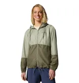 Campera cortavientos Columbia de mujer, en tonos verde claro y verde militar. Cuenta con capucha ajustable, cierre frontal completo, bolsillos con cremallera y puños elásticos.