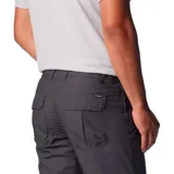Pantalón cargo Columbia Landroamer Twill color gris, con tecnología Omni-Shield de repelencia al agua y manchas, múltiples bolsillos utilitarios y dobladillo ajustable con cordón.