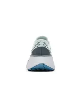Championes de trail running Columbia modelo Konos Trillium ATR, color celeste claro con detalles en gris y azul. Presentan entresuela de espuma Techlite+ para amortiguación reactiva, sistema Navic Fit para mayor estabilidad en el talón y suela Adapt Trax con tacos de alta tracción para terrenos técnicos.