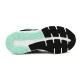 Championes Asics Gel-Shogun 4 para running, color negro con detalles en celeste y blanco, confeccionados con capellada de malla transpirable y suela con tecnología de amortiguación.