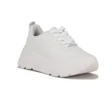 Championes Vizzano de estilo casual, color blanco, con suela chunky y plataforma, cordones tono sobre tono y detalle de placa metálica en los pasadores.
