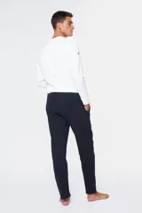 Pantalón deportivo azul marino de felpa de algodón con corte recto.