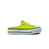 Zapatillas Converse Chuck Taylor All Star Mule color verde lima, con plataforma blanca y cordones blancos. Diseño mule sin talón.