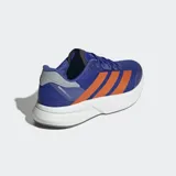 Championes de running Adidas modelo Duramo Speed 2, color azul con las icónicas tres tiras en naranja. Presentan una parte superior de malla técnica transpirable, amortiguación Lightstrike para mayor rendimiento y suela de TPU que ofrece tracción en diversas superficies.