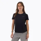 Remera de trail running Merrell de manga corta y cuello redondo, confeccionada en tejido técnico ultra liviano con tecnología de secado rápido y protección UV +50. Presenta un diseño ergonómico con cortes estratégicos para mayor ventilación y logo reflectivo en el pecho.