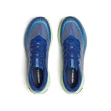 Championes de trail running Merrell modelo Agility Peak 6, color azul con detalles en verde claro en la entresuela. Presentan diseño técnico con malla transpirable, refuerzos en TPU, entresuela de espuma FloatPro+ y suela de goma Vibram MegaGrip con tacos de alta tracción.