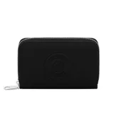 Billetera rectangular de color negro con cierre perimetral metálico. Presenta un diseño minimalista con el logo de la marca grabado en relieve en el centro, que incluye la palabra Trendy Love y un rayo.