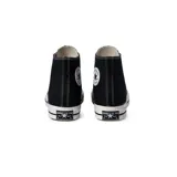 Zapatillas Converse Chuck 70 HI de caña alta, color negro con detalles en blanco.