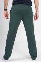 Pantalon de jogging recto color gris oscuro con felpa interior, cintura elastizada con cordón de ajuste y bolsillos laterales.