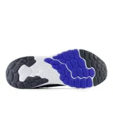 Championes de running New Balance Fresh Foam Arishi V4, color negro con detalles en gris, blanco, amarillo y violeta.