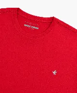 Remera Brooksfield de algodón pima color verde militar, de manga corta y cuello redondo, con pequeño logo bordado en el pecho.