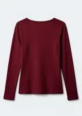 Camiseta de manga larga con cuello redondo, confeccionada en tejido acanalado de textura suave y elástica.