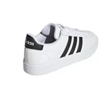 Championes Adidas Grand Court 2.0 de estilo urbano, color blanco con las icónicas tres tiras laterales en negro y detalle en el talón. Diseño de corte bajo con suela de goma resistente.