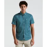 Camisa de hombre de manga corta con estampado geométrico en tonos azul, celeste, blanco y negro. Tiene cuello clásico, cierre con botones y bolsillo en el pecho.