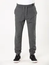 Pantalón deportivo tipo jogging color gris oscuro, con cintura elástica ajustable con cordón y bolsillos laterales.