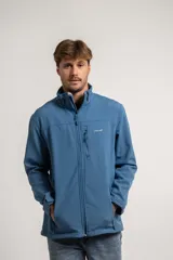 Campera negra de neopreno con cierre frontal y cuello alto.