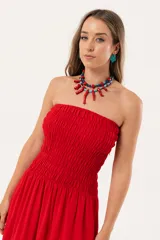 Vestido largo strapless rojo de lino imperial con nido de abeja elástico hasta la cintura y falda amplia.