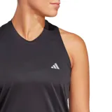 Musculosa deportiva Adidas Run It negra con logo blanco en el pecho.