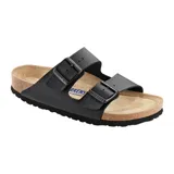 Sandalias Birkenstock Arizona con plantilla suave, dos correas ajustables con hebilla y suela de goma.