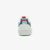 Championes Fila Acd Classic, color blanco con detalles en azul marino y rojo.