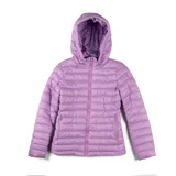 Campera puffer lila de nailon, acolchada con diseño de franjas horizontales, cuello alto, capucha con cordones ajustables y cierre frontal. Cuenta con bolsillos laterales con cierre.