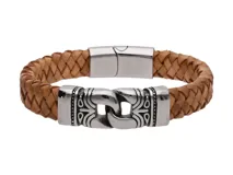 Pulsera de cuero trenzado color marrón con detalles de acero inoxidable y cierre magnético.