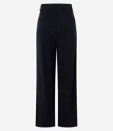 Pantalón de corte recto confeccionado en punto roma con patrón de raya diplomática, color azul marino, de tiro medio y diseño estructurado.