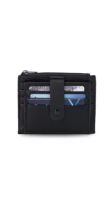 Tarjetero color verde agua con presilla frontal y múltiples ranuras para tarjetas. Incluye un bolsillo con cierre para monedas o billetes.