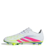 Championes de fútbol Adidas Predator Club, diseñados para césped natural y sintético. Presentan una base blanca con detalles en fucsia, amarillo neón y violeta, con una capellada sintética texturizada para mayor control del balón y suela multiterreno.