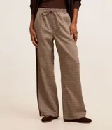 Pantalón de vestir de corte recto con estampa de cuadros, elástico y lazo en la cintura y raya lateral.