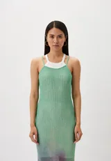 Vestido midi tejido calado color verde agua con degradé a violeta en el ruedo.