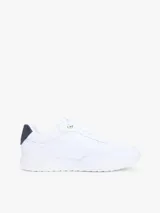 Zapatillas de piel blanca inspiradas en el running, con diseño de corte bajo, cordones, panel azul marino a contraste en el talón y suela de EVA.